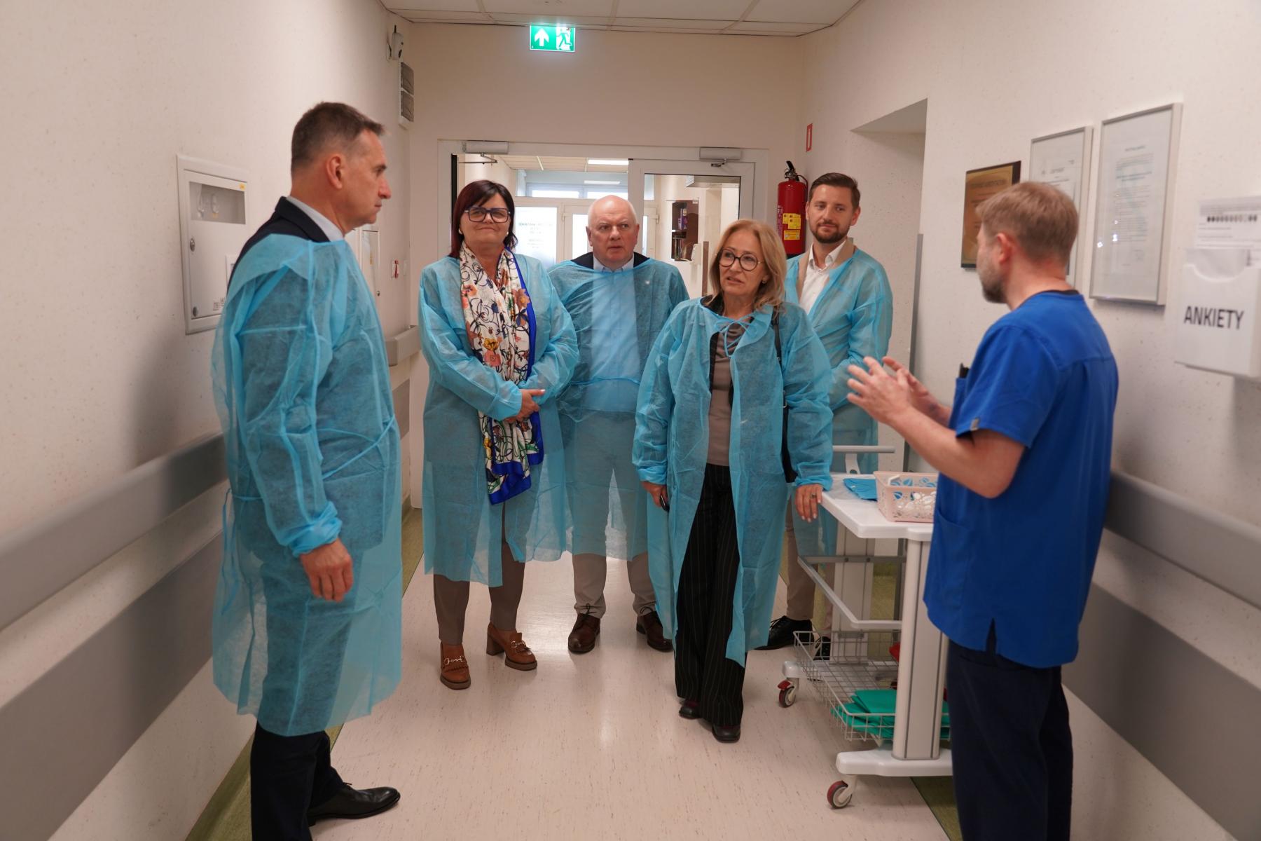 Zdjęcie: Wizyta Poseł w Szamotulskim Szpitalu